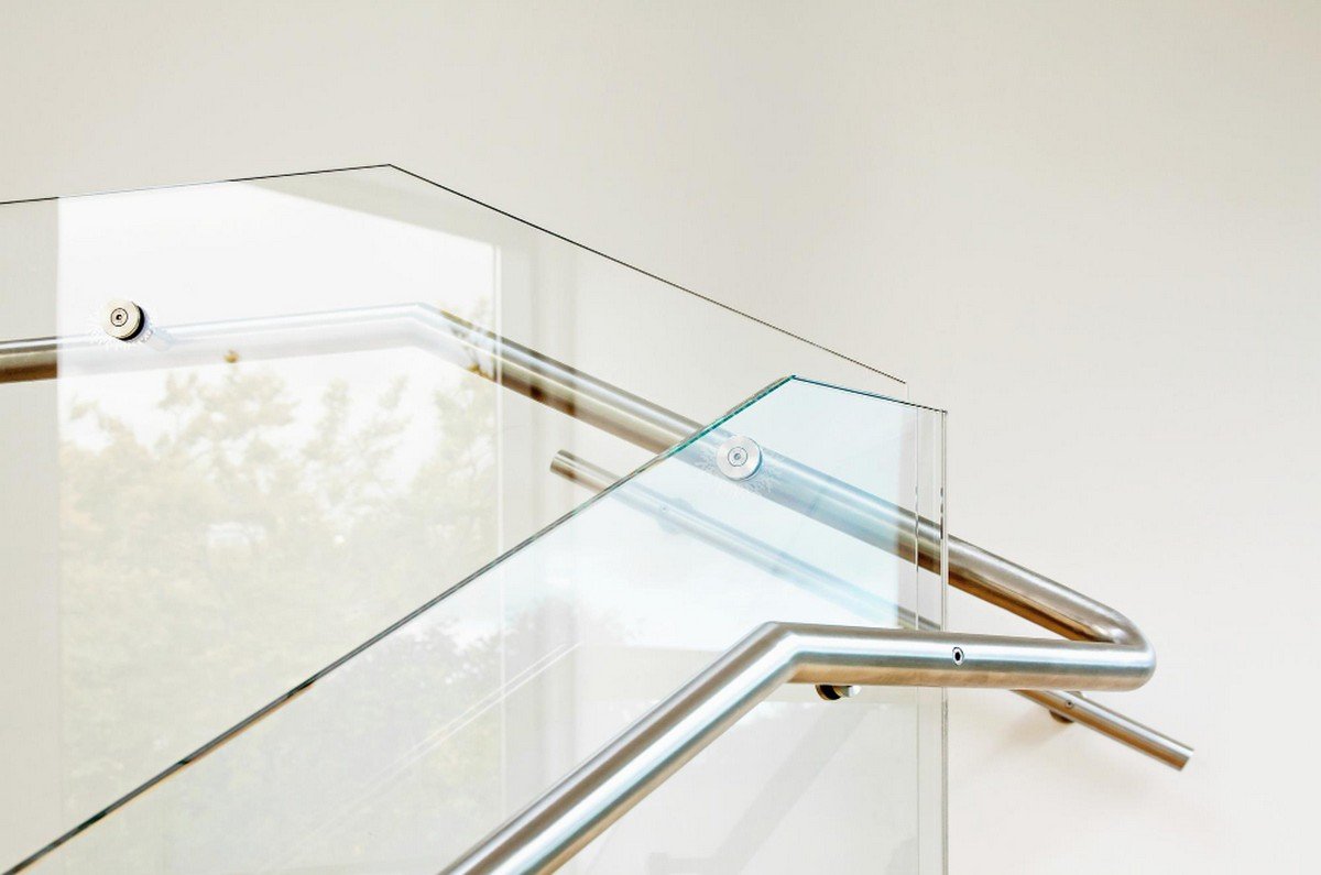 glass railing