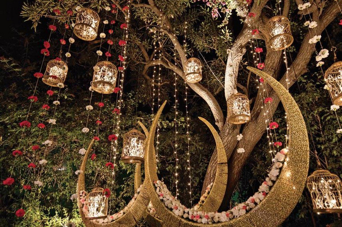 seasonal lighting and themes in Dubai