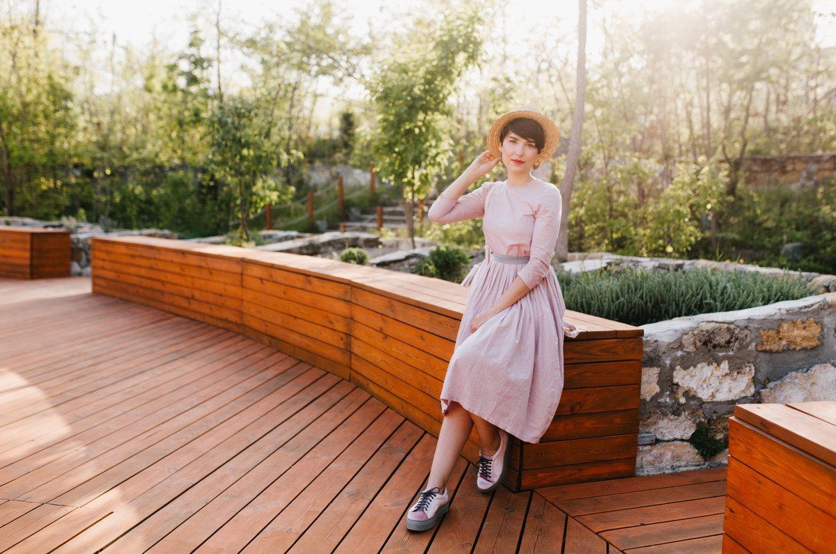 outdoor decking in dubai