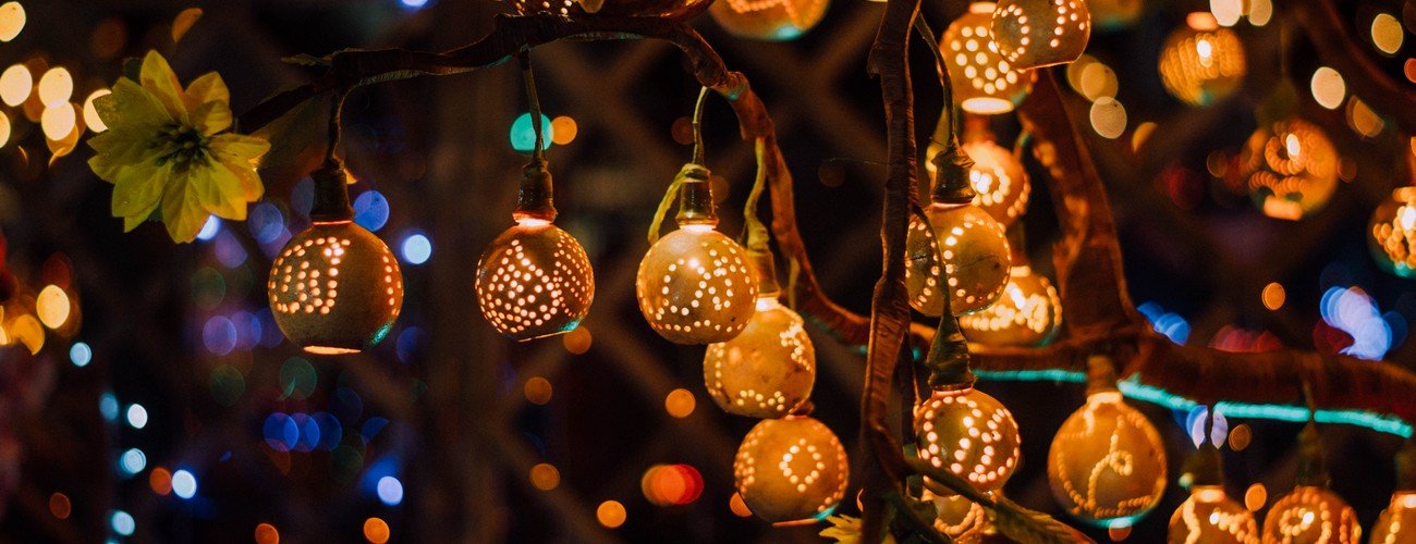 Dubai Seasonal Lighting & Themes