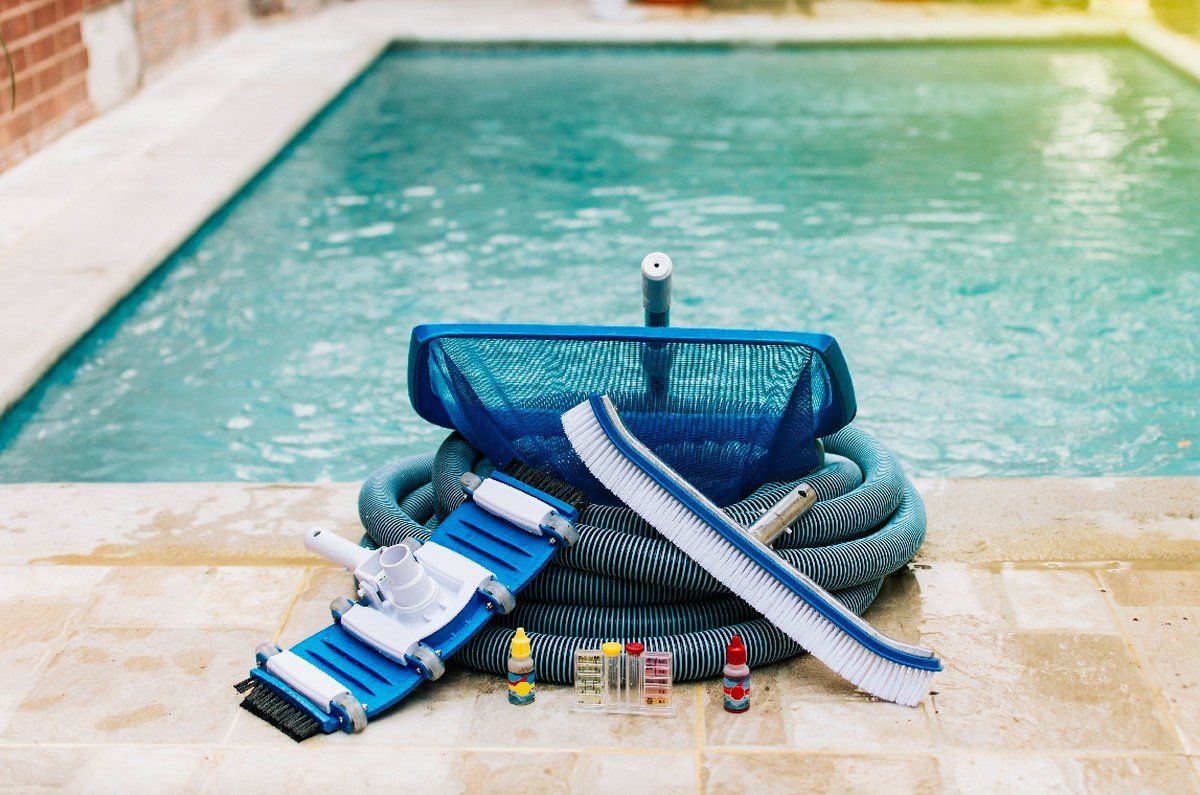 swimming pool maintenance