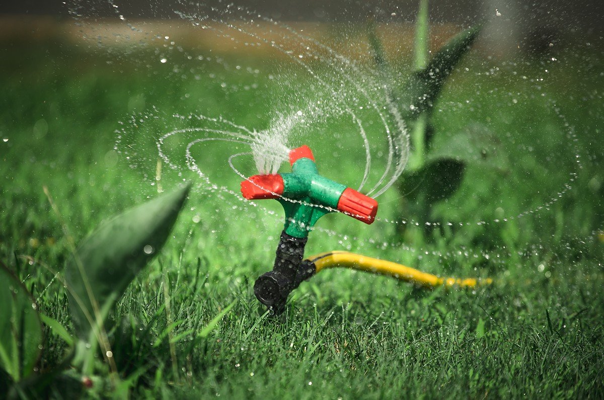 automatic sprinkler irrigation system
