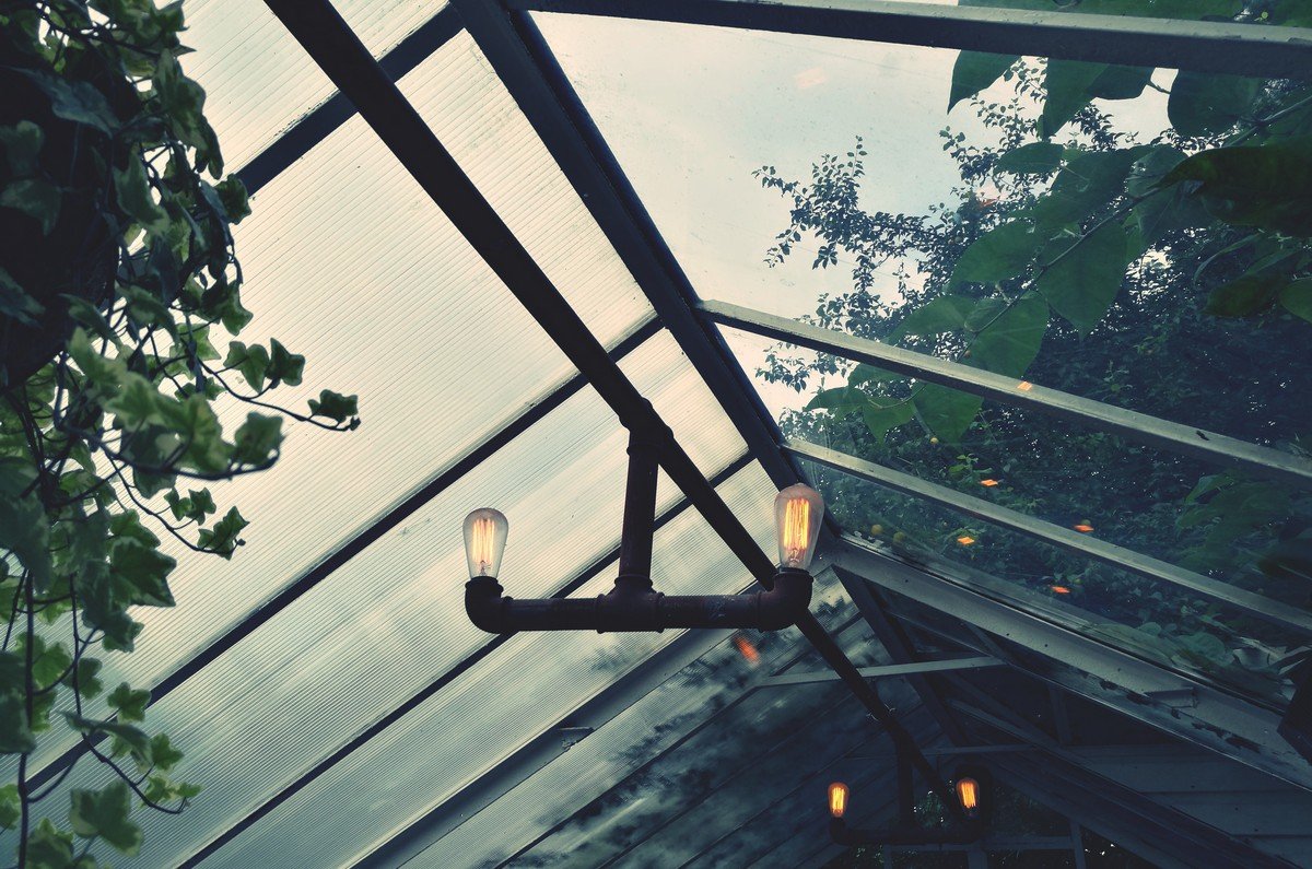 Modern Pergola Glass Roofing in Dubai