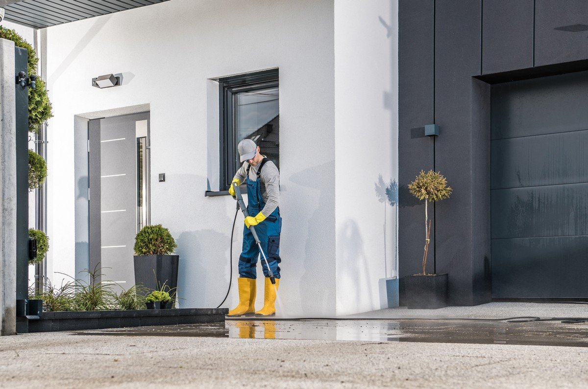 Villa Cleaning in Dubai