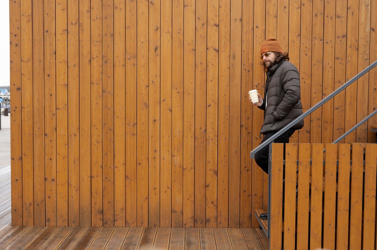 synthetic wood decking