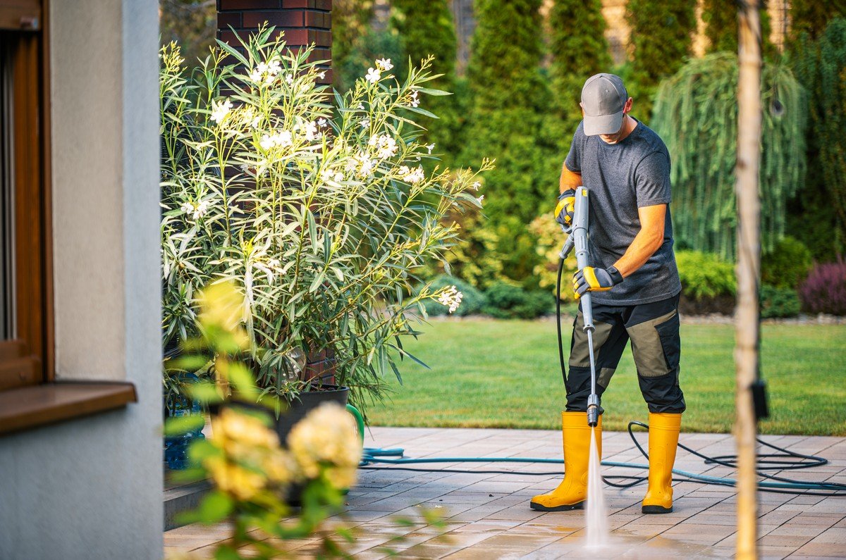 Dubai Patio Pressure Cleaning