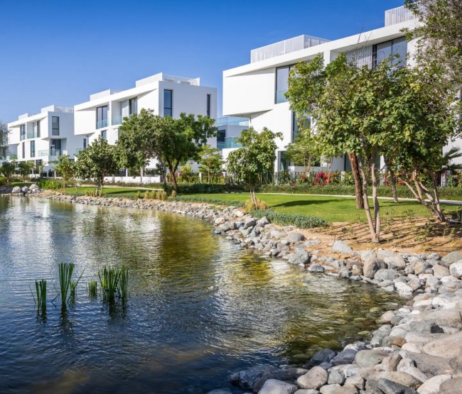 TECOM / FREEHOLD / MIXED COMMUNITIES